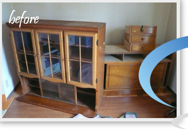 2段に分かれる本棚　ビフォー