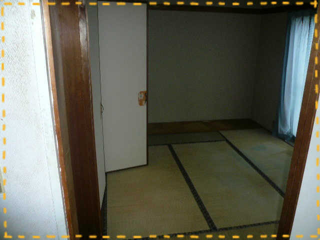 最終チェック、お部屋になにも残っていないか確認