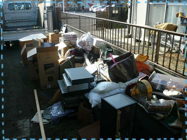 不用品のお片づけ　作業前の様子